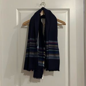 GAP plaid scarf. New with tags!